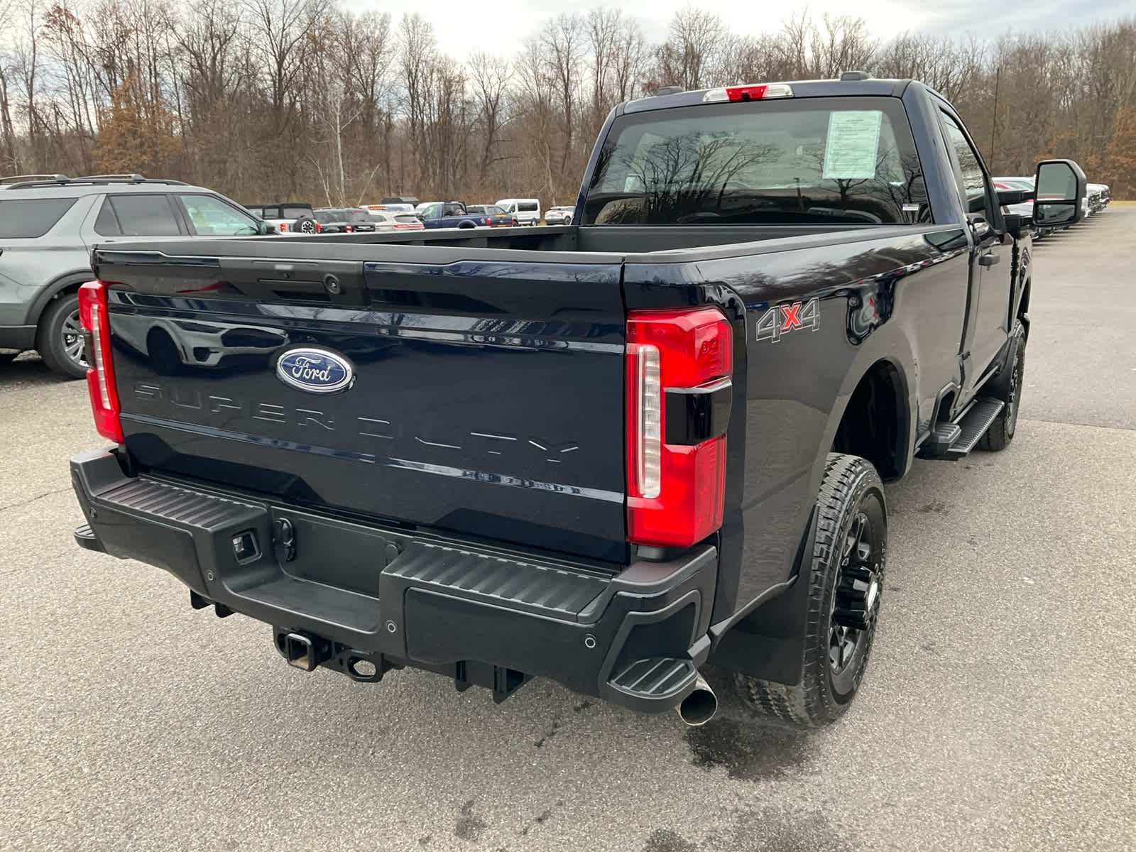 2025 Ford F-350 XL photo 3