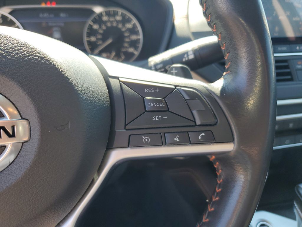 2022 Nissan Altima 2.5 SR photo 19