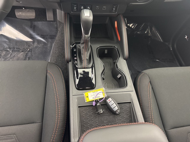 2025 Nissan Frontier PRO-4X photo 26