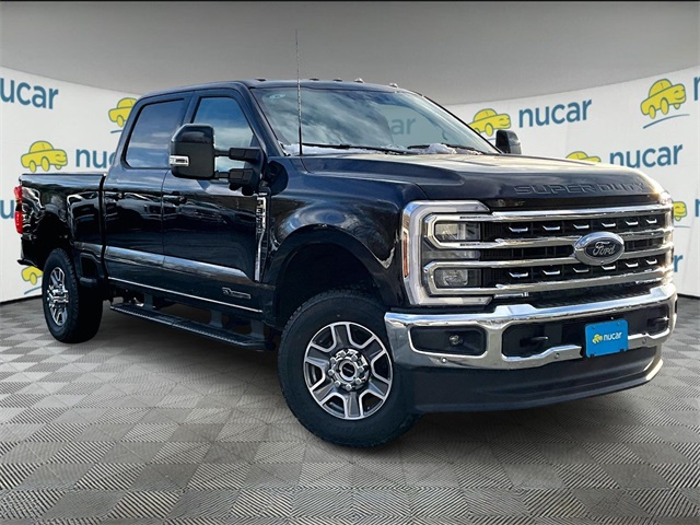 2026 Ford F-350 Super Duty Lariat's photo
