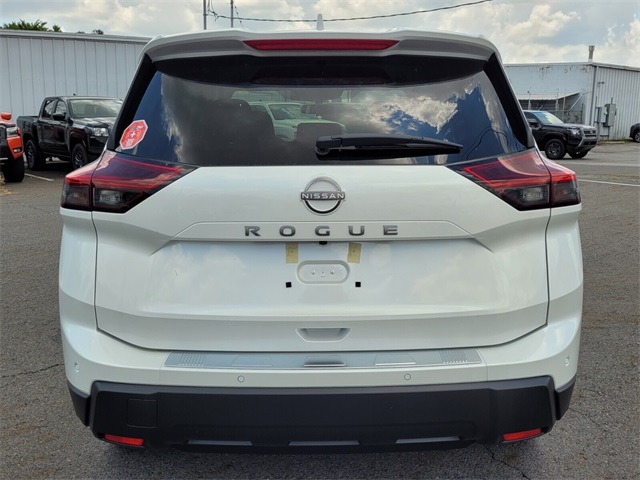 2025 Nissan Rogue SV photo 3