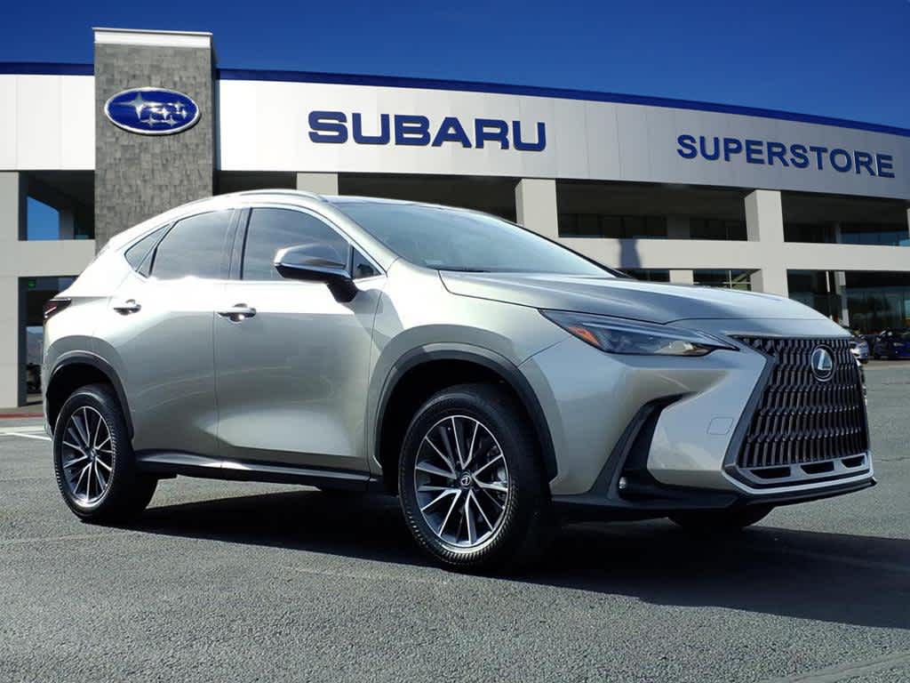 2024 Lexus NX 250's photo