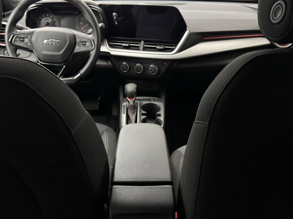 2024 Chevrolet Trax photo 23