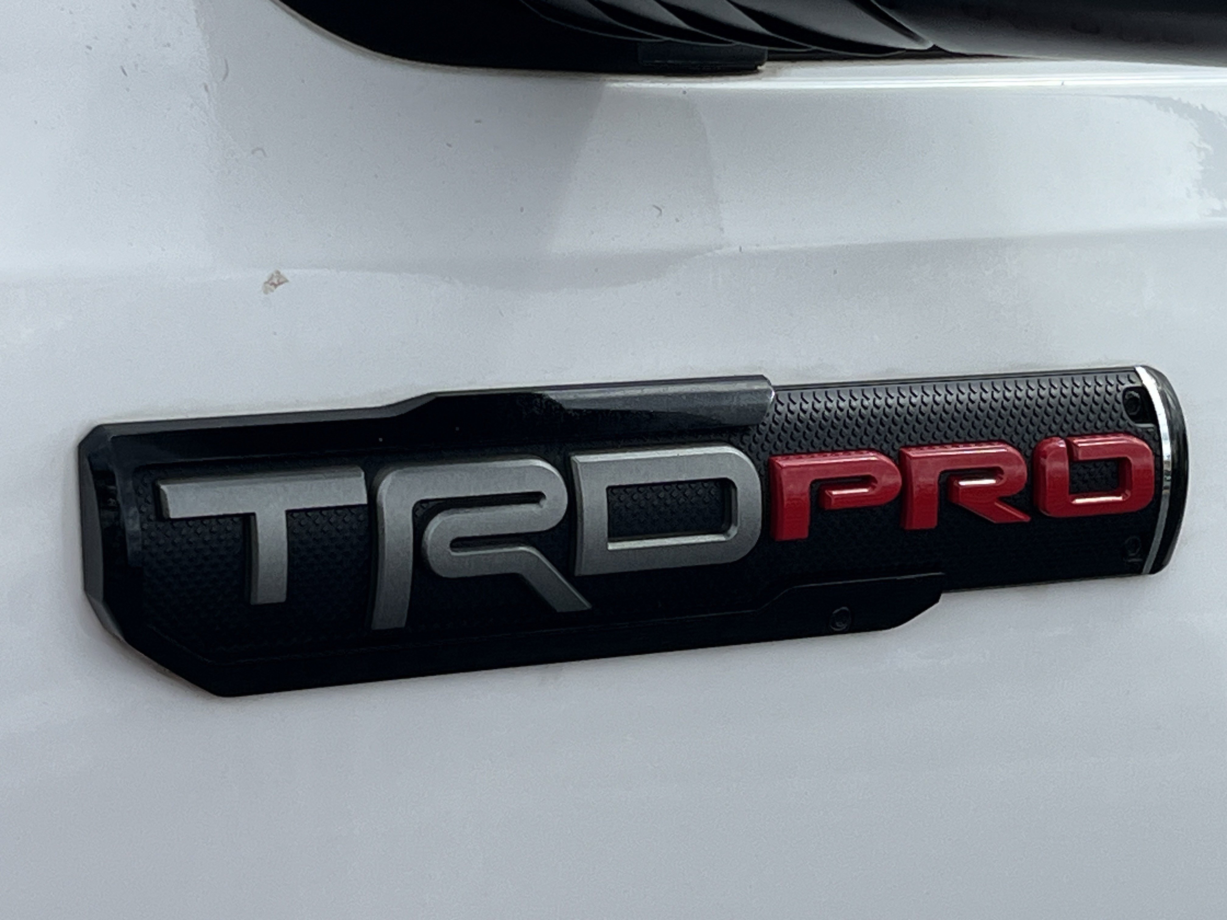 2019 Toyota Tacoma TRD Pro photo 14