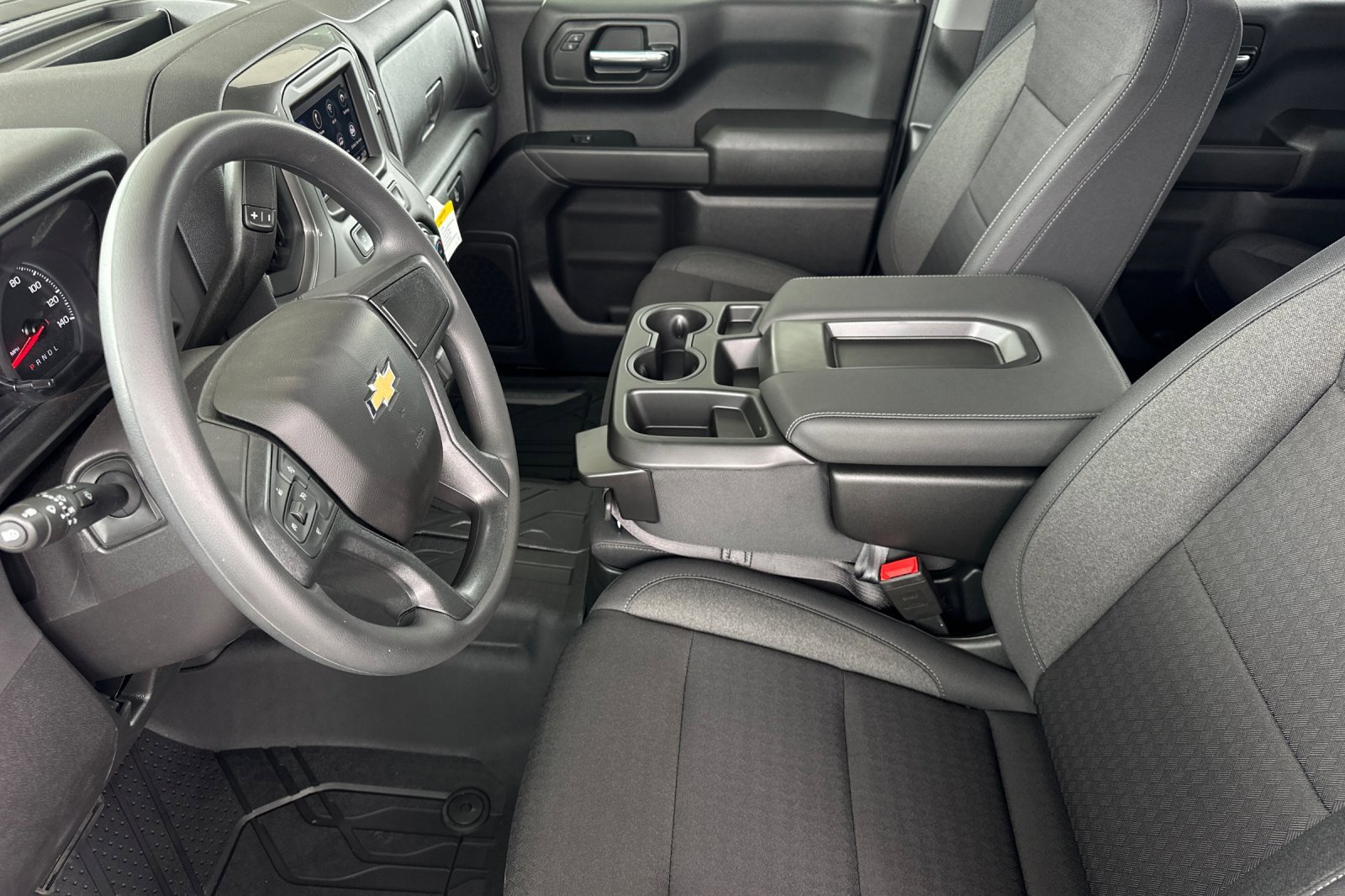 2025 Chevrolet Silverado 1500 Custom photo 10
