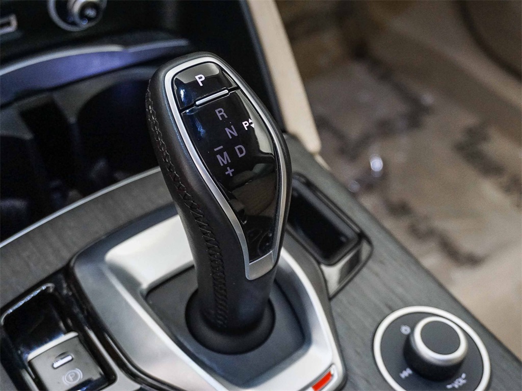 2020 Alfa Romeo Stelvio Ti photo 19