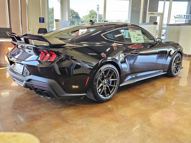 2025 Ford Mustang Dark Horse Premium photo 3