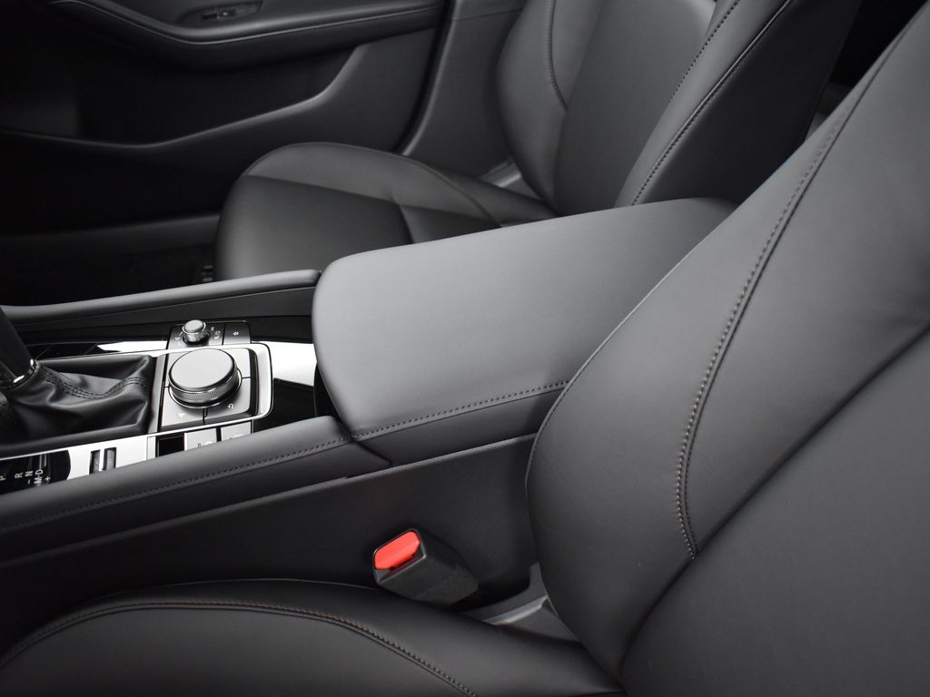 2025 Mazda Mazda3 2.5 Select Sport photo 11