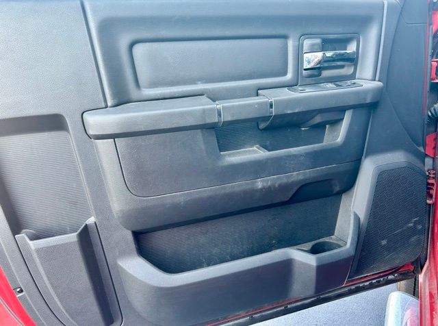 2012 Dodge Ram ST photo 23