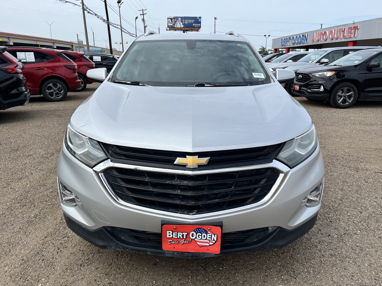 2019 Chevrolet Equinox LT photo 2