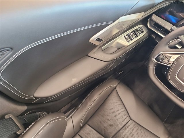 2026 Chevrolet Corvette Stingray 2LT photo 25