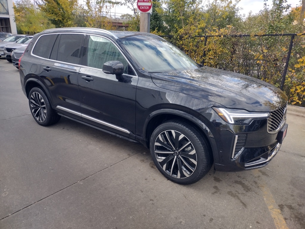 2026 VOLVO XC90 - Image 2