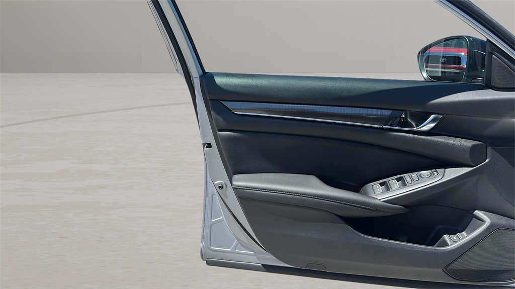 2022 Honda Accord Sport photo 14