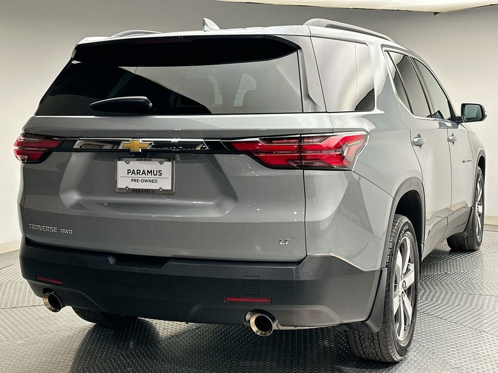 2023 Chevrolet Traverse Leather photo 3