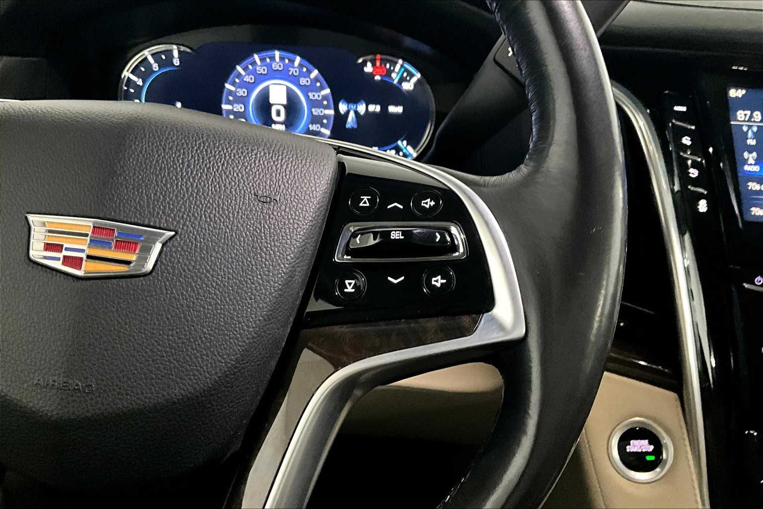 2018 Cadillac Escalade Luxury photo 23