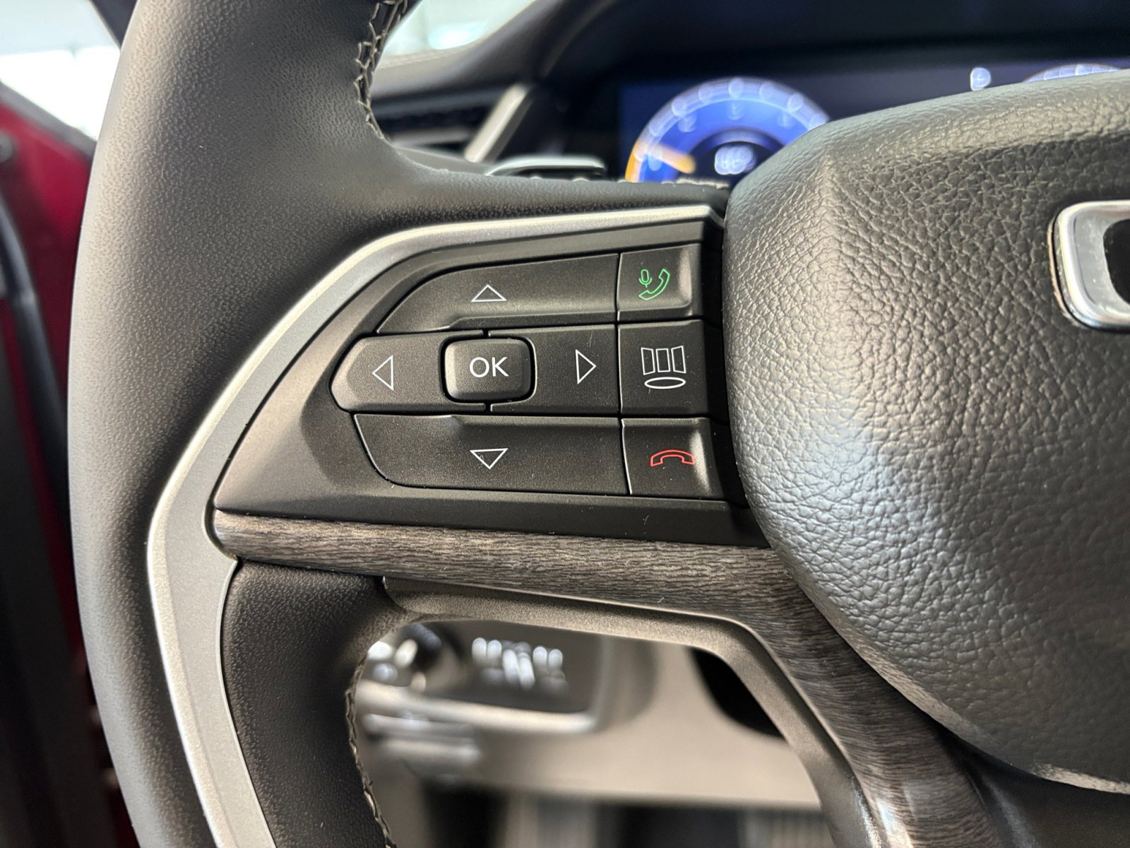 2023 Jeep Grand Cherokee Limited photo 11