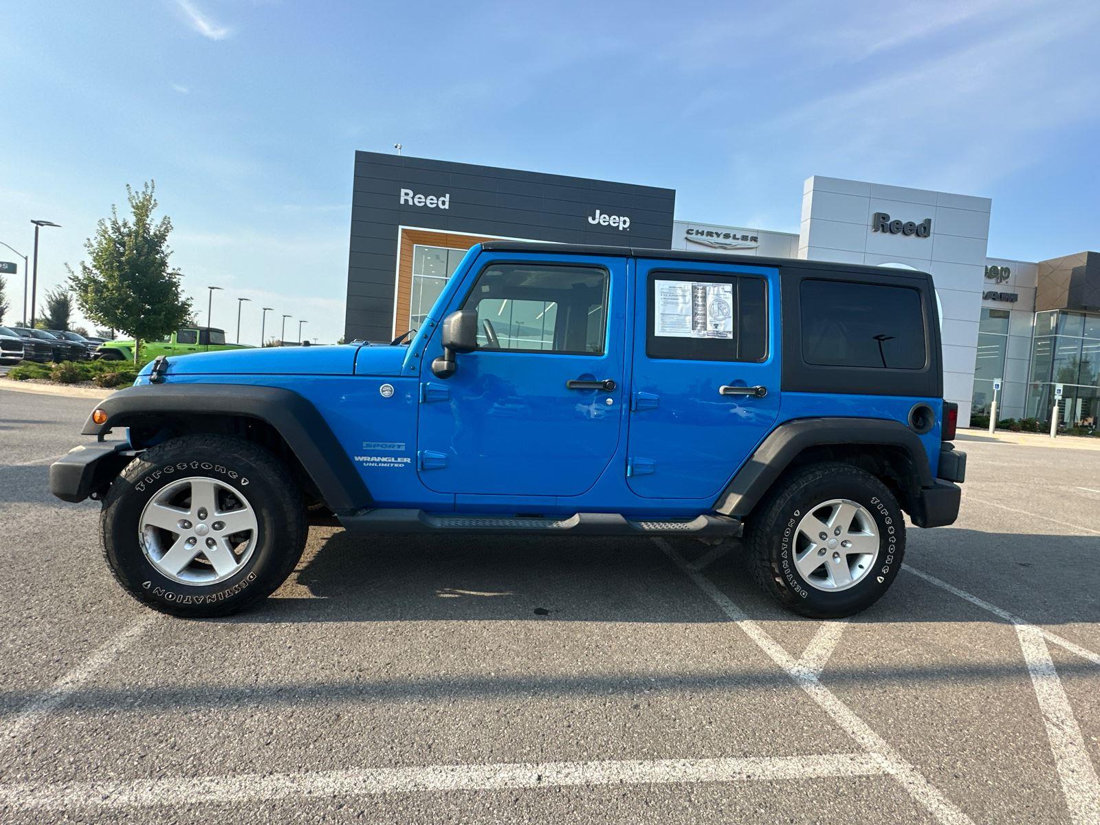 Used 2011 Jeep Wrangler Unlimited Sport with VIN 1J4BA3H18BL545976 for sale in Saint Joseph, MO