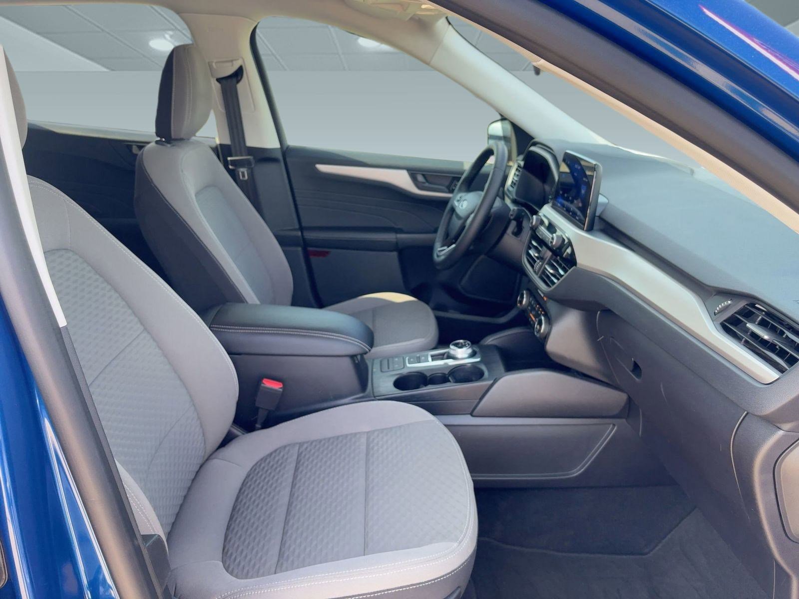 2022 Ford Escape SE photo 26