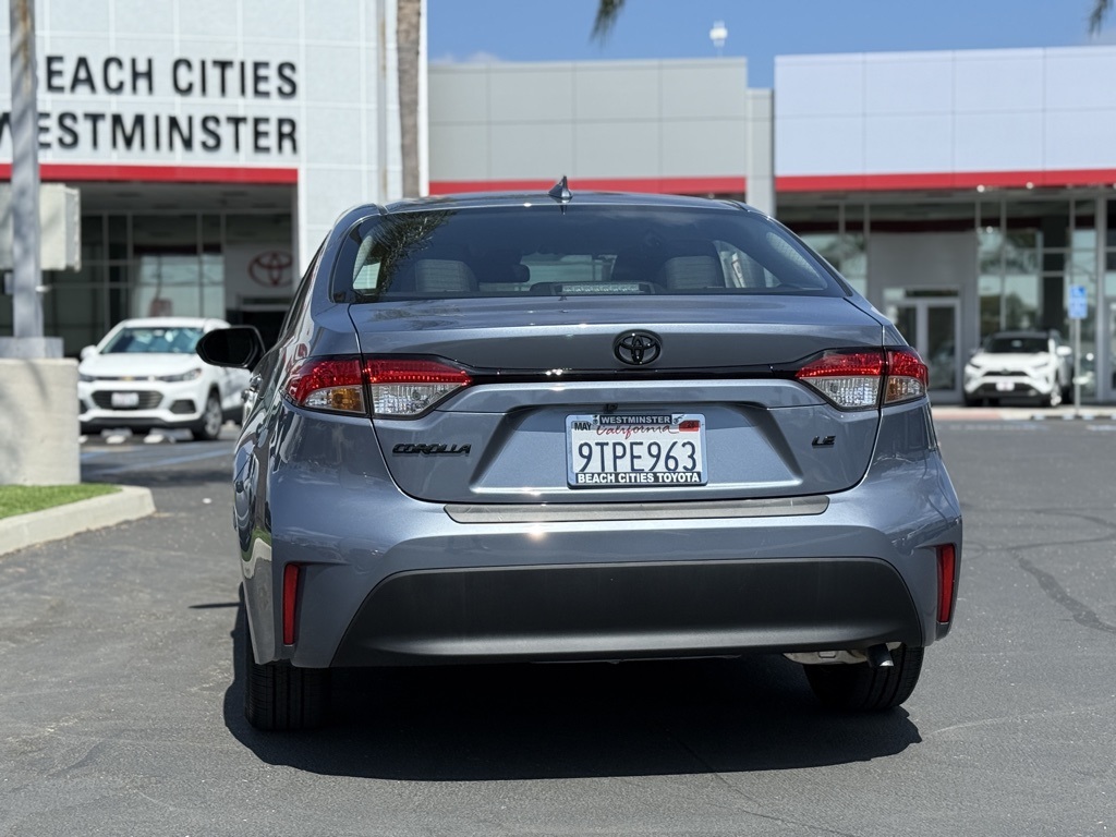 2025 Toyota Corolla LE photo 8