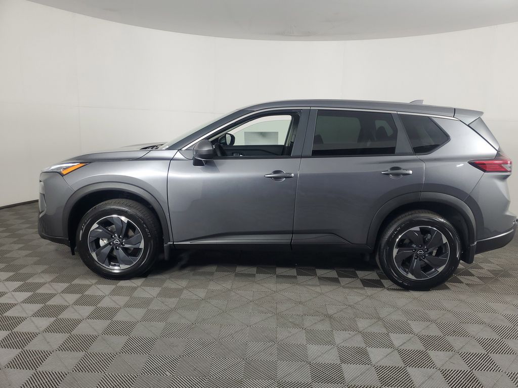 2026 Nissan Rogue SV photo 3