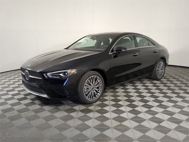 2025 Mercedes Benz CLA 250 4MATIC photo 4