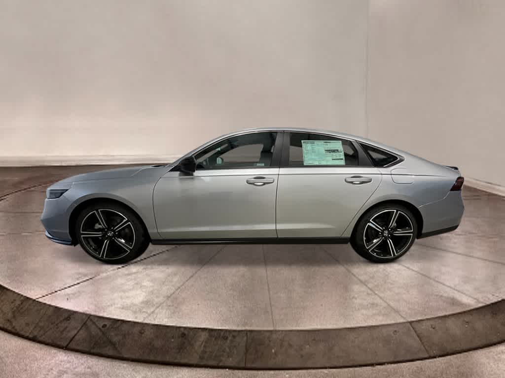 2025 Honda Accord Hybrid Sport photo 2