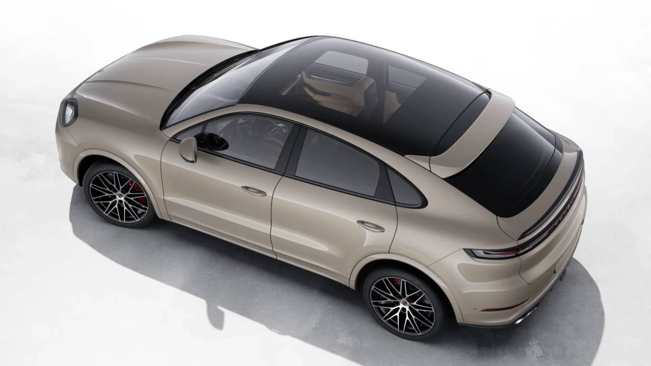 2026 Porsche Cayenne S Coupe photo 4