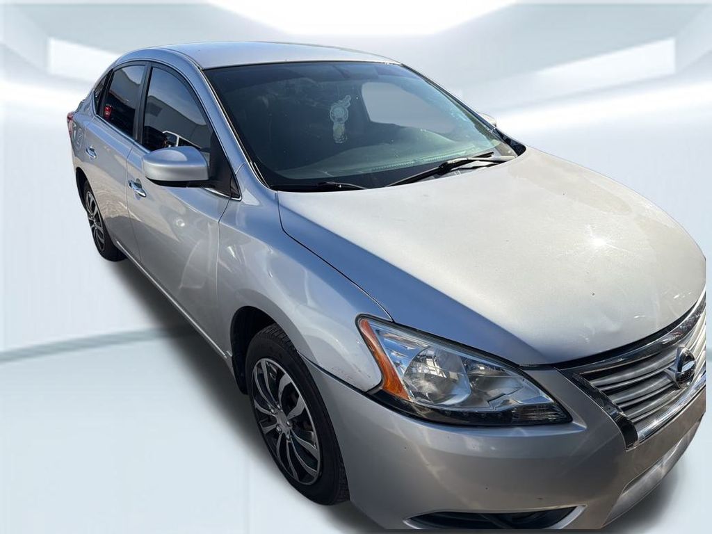 2014 Nissan Sentra S photo 4