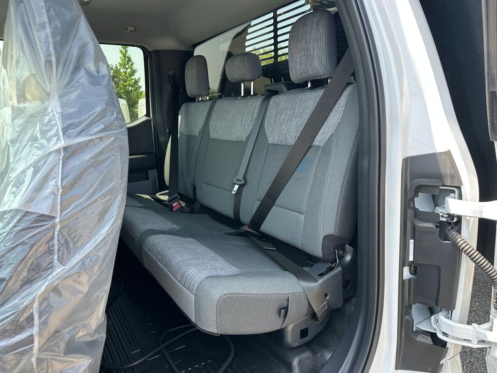 2024 Ford F-450 XLT photo 12