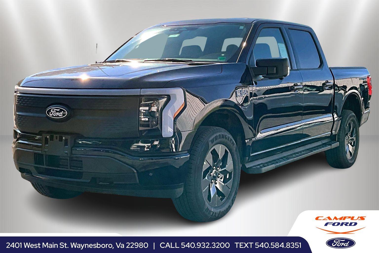 2025 Ford F-150 Lightning Flash's photo