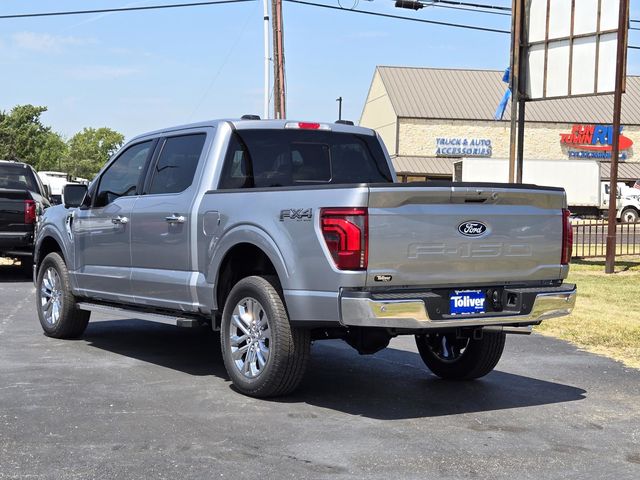 2025 Ford F-150 Lariat photo 3