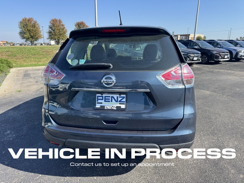 2014 Nissan Rogue S photo 4