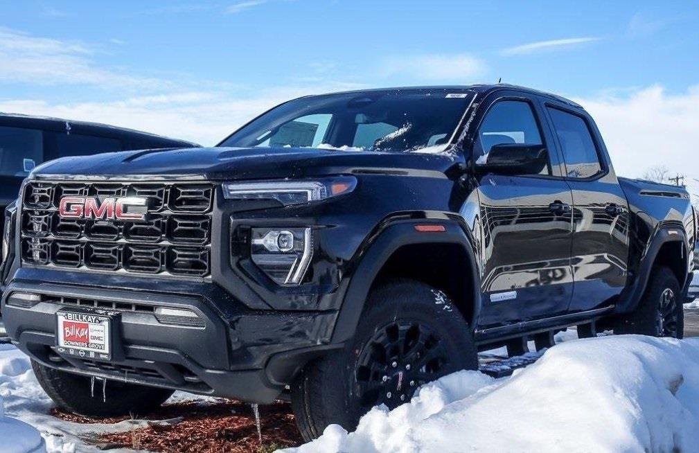 2026 GMC Canyon Elevation's photo