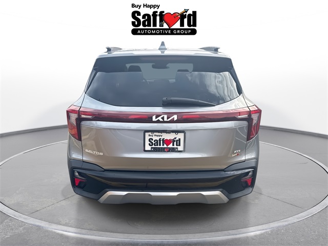 2024 Kia Seltos EX photo 4