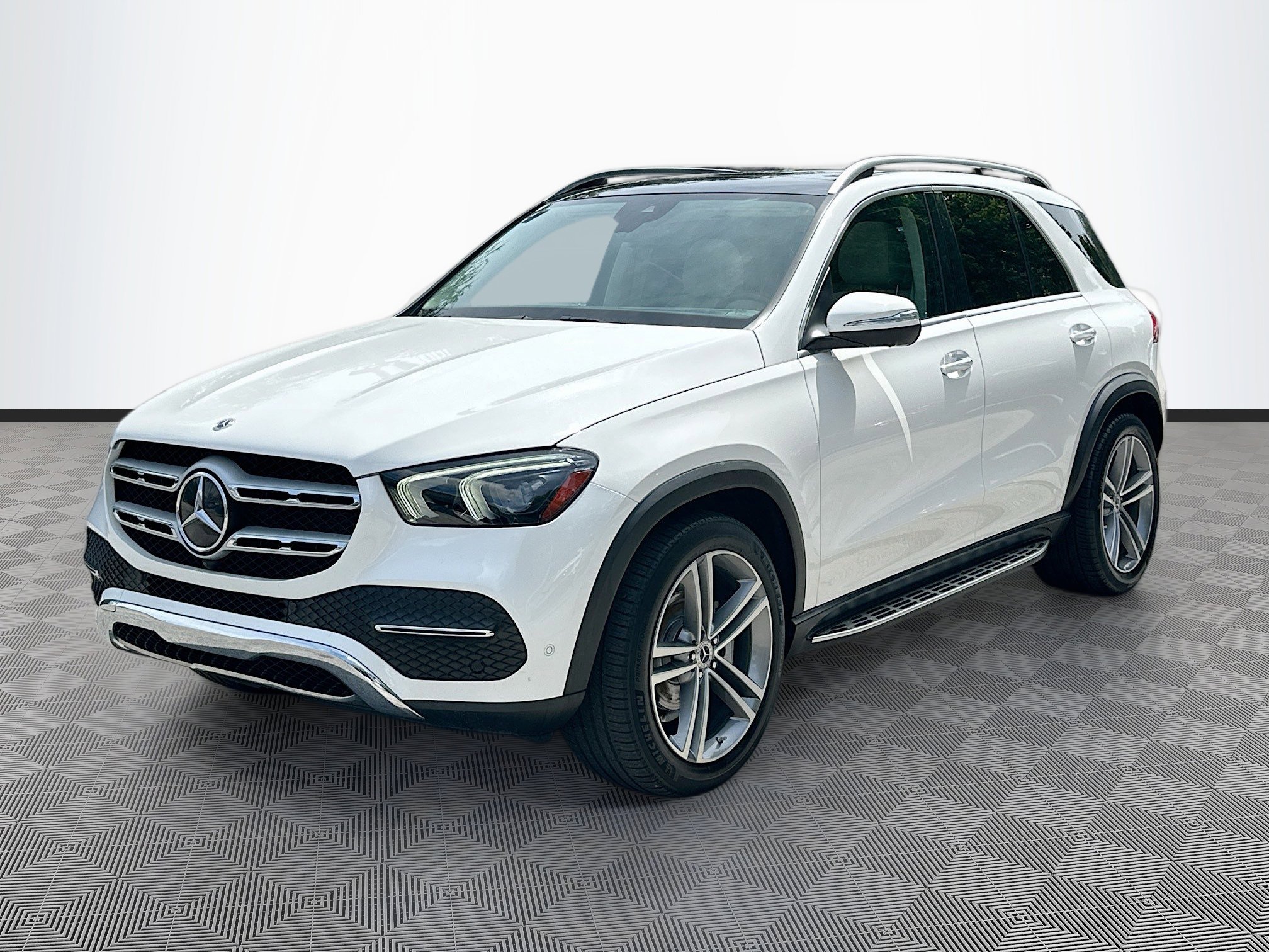 2022 Mercedes Benz GLE 350 photo 3