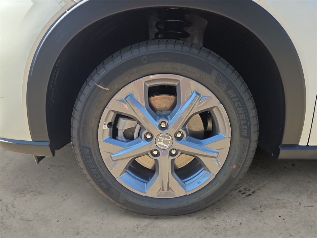 2026 Honda HR-V LX photo 13