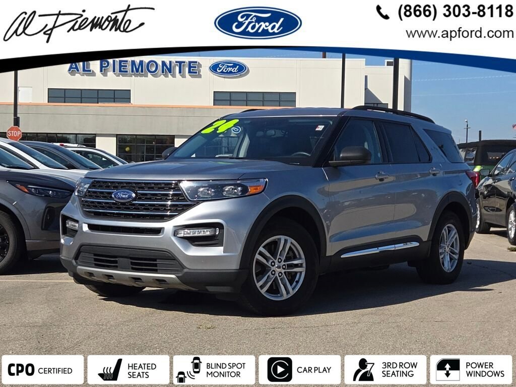 2024 Ford Explorer XLT's photo
