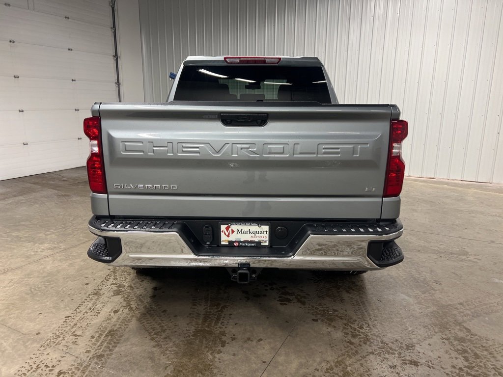 2026 Chevrolet Silverado 1500 LT photo 4