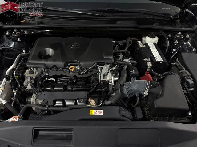 2019 Toyota Camry LE photo 10