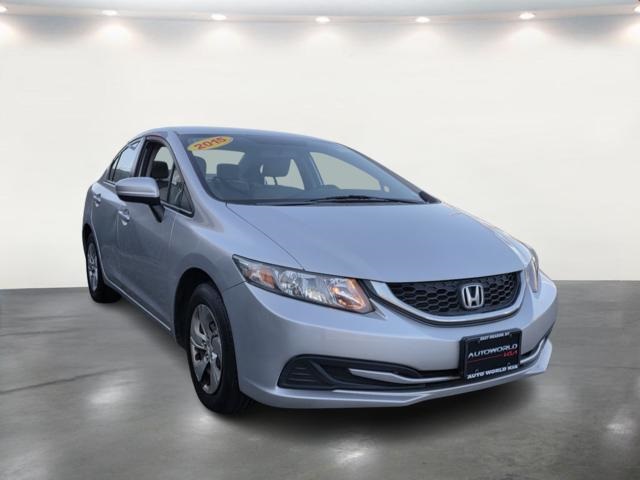 2015 Honda Civic LX's photo