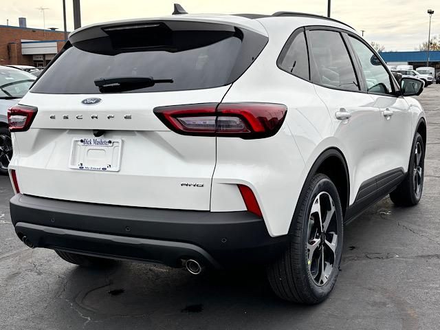 2025 Ford Escape ST-Line Select photo 8