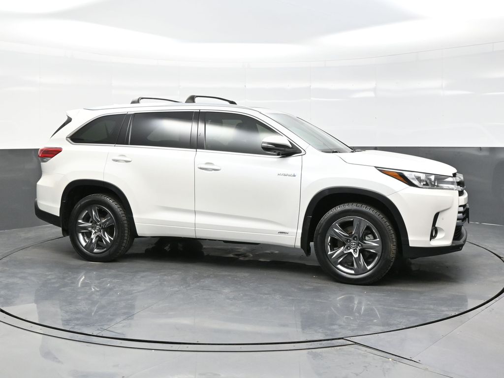 2017 Toyota Highlander Hybrid Limited Platinum photo 3