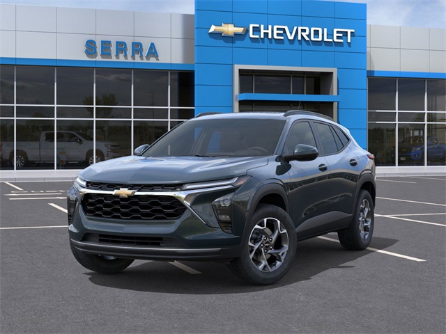 2025 Chevrolet Trax LT photo 2