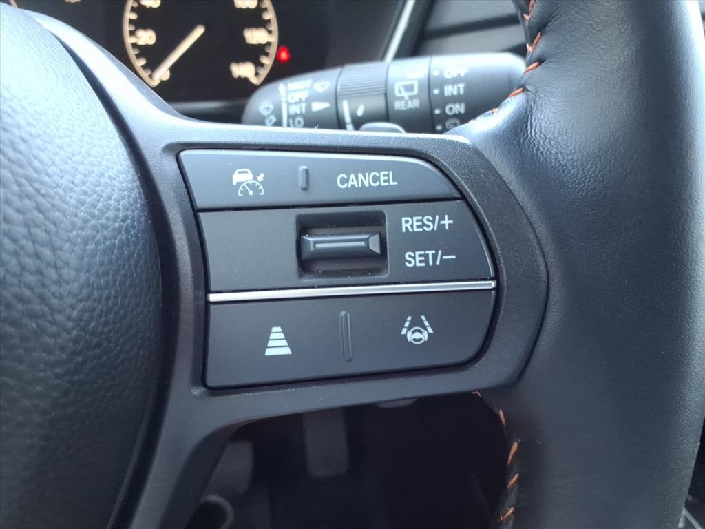 2025 Honda CR-V Hybrid Sport-L photo 13