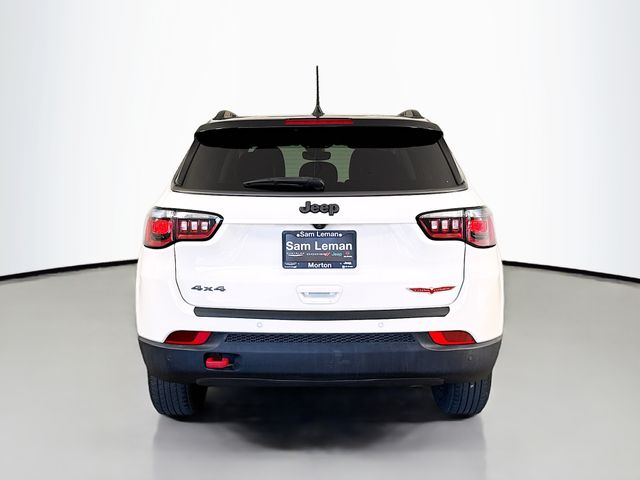 2021 Jeep Compass Trailhawk photo 4