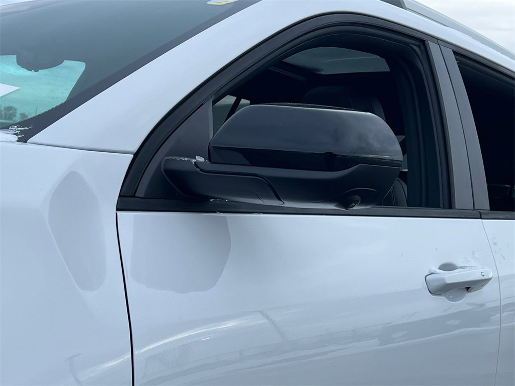 2026 GMC TERRAIN - Image 11