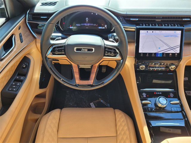 2025 Jeep Grand Cherokee L Summit Reserve photo 15