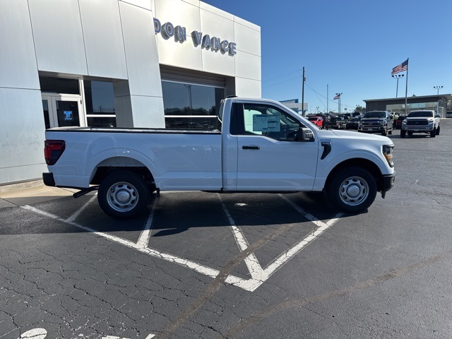 2025 Ford F-150 XL photo 7