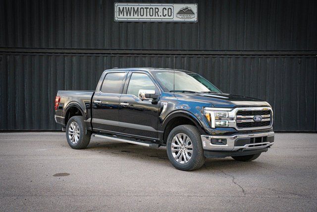 Agate Black Metallic 2025 Ford F-150 Lariat SuperCrew 4WD Pickup Truck Four-Wheel Drive Automatic