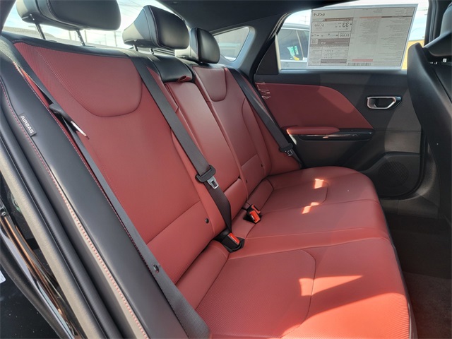 2025 Kia K4 GT-Line photo 14